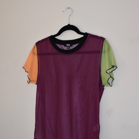 Top - Picture 2 of 2